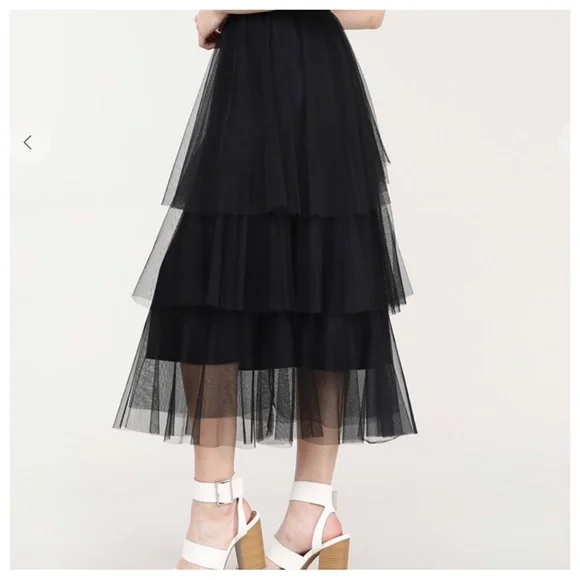 Fabulous Asymmetrical layered hem tulle skirt - Picture 2 of 3